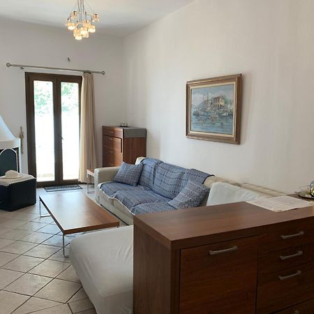 Family Apartment Livadia Beach Parikia Páros Eksteriør billede