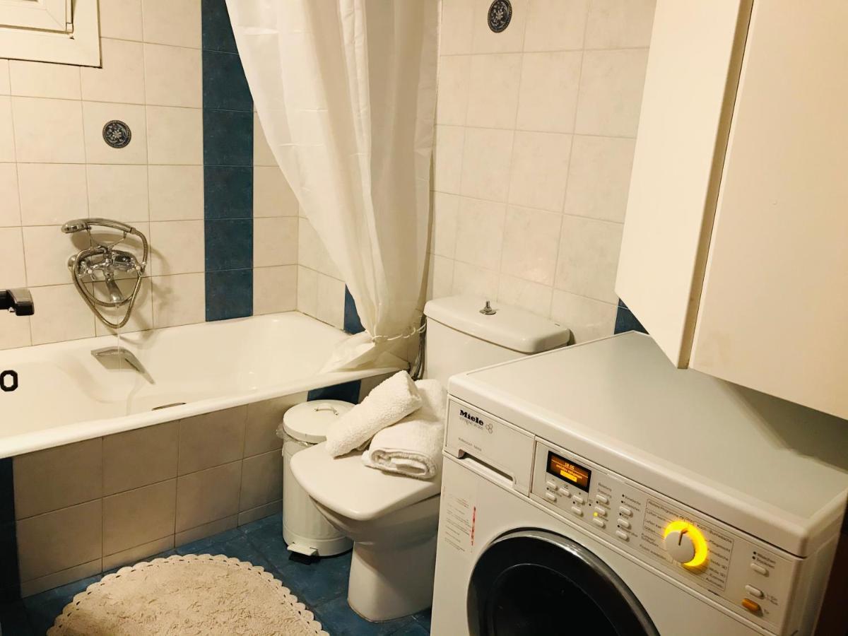 Family Apartment Livadia Beach Parikia Páros Eksteriør billede